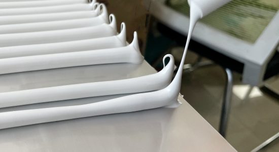Как выбрать герметик для кузовного ремонта: советы производителя